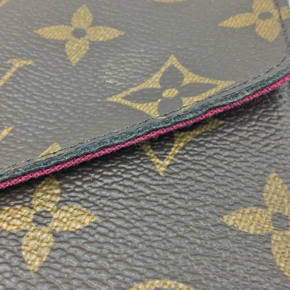 Louis Vuitton Pochette Felicie Monogram Shoulder Bag - Picture 4 of 8